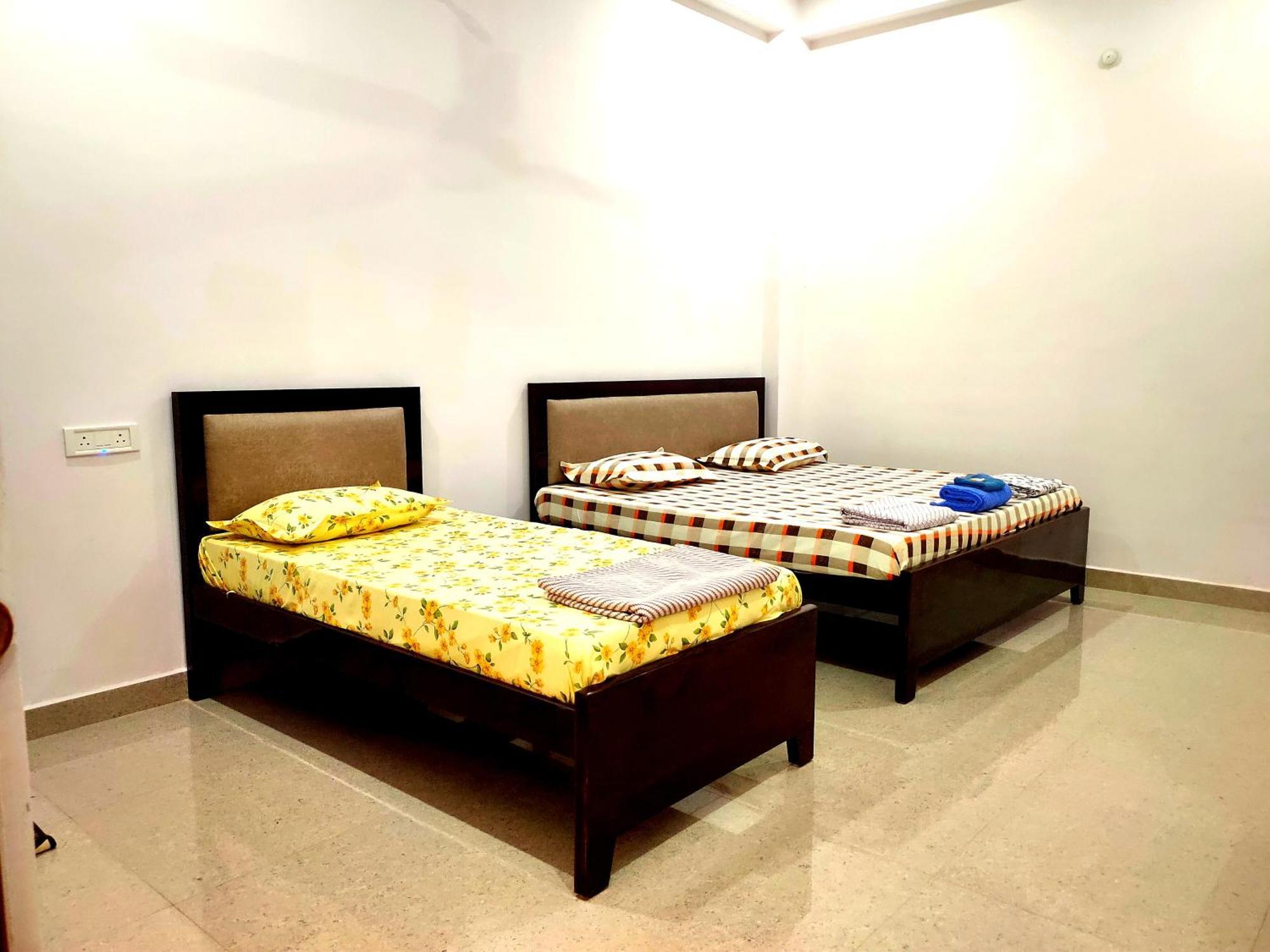 View Luxury Homes Apartment *
