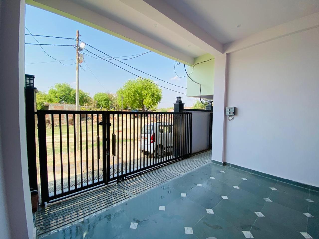 View Luxury Homes Apartment Varanasi